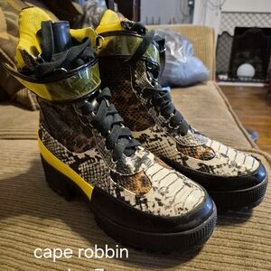 Cape Robbin Yellow and Black Snake Print Boots Size 7